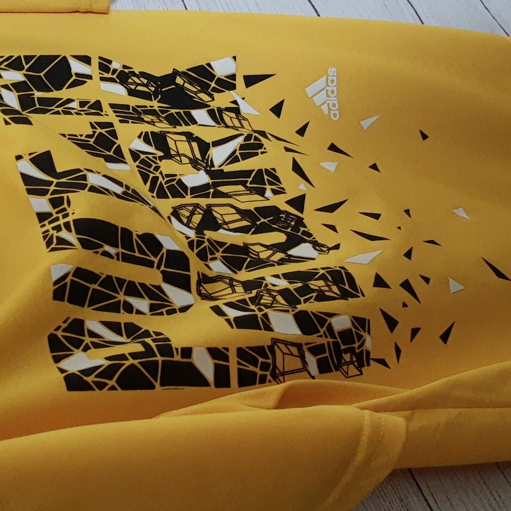 Adidas Activewear Graphic Tee T-shirt “Put In Work” Big Boys (M) - Picture 5 of 9